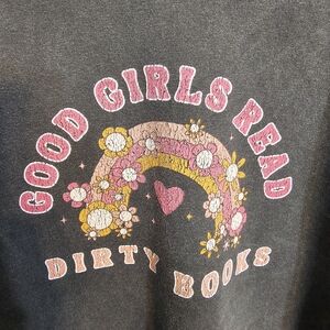 Comfort Colors Women's Graphic Tee